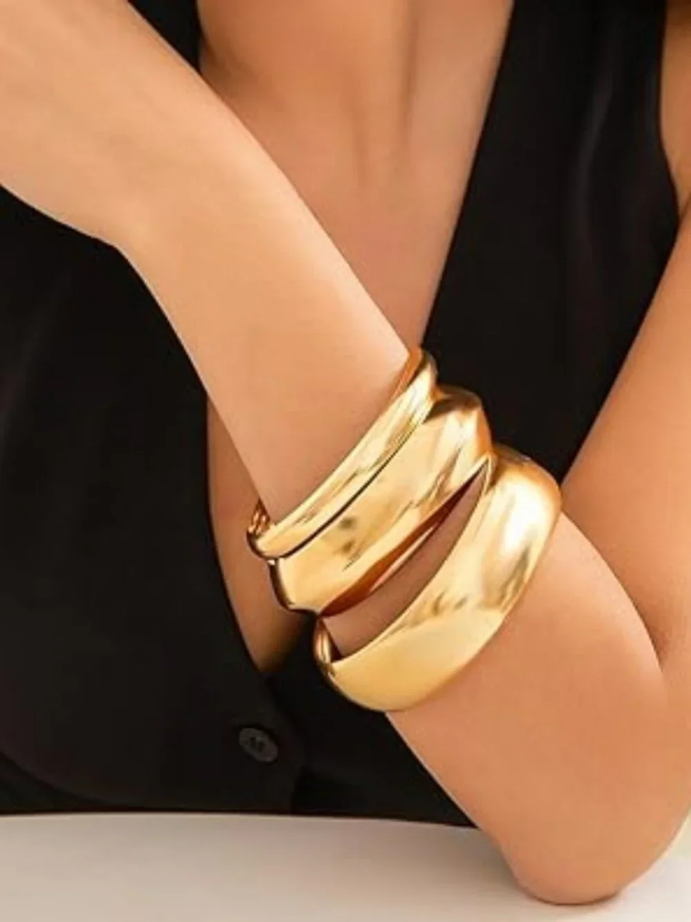 3 Chunky Gold Bangle Bracelets Trendy Wide Chunky Cuff Bracelets Hammered - Picture 1 of 5